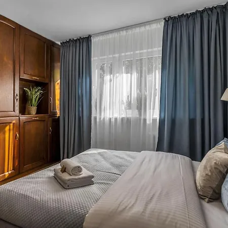 Apartment Wola Kolo Blue *